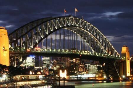 A Comfy For 5 Next To Darling Harbour